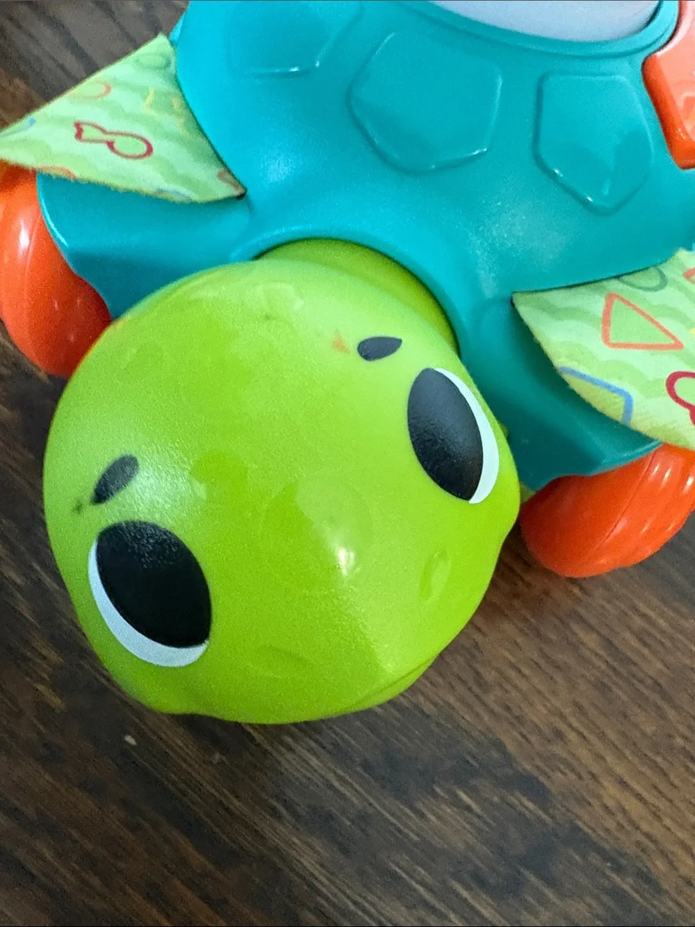 Fisher-Price Linkimals sit to crawl sea turtle